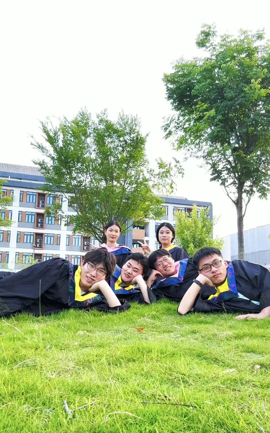 6B7AF